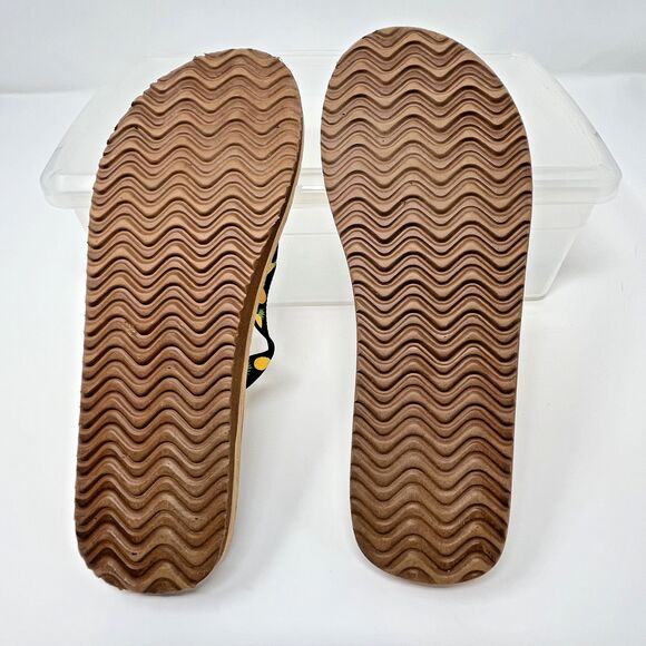 Panama Jack Men's Pineapple Flip Flops, Med 8-9 Lightweight Beach Vacation - Picture 2 of 4